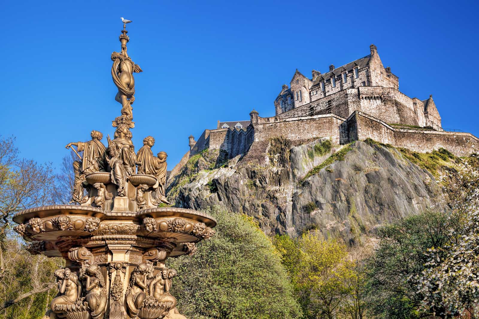 things to do in Edinburgh Castle