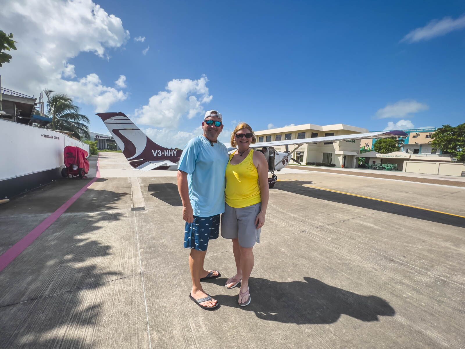 Best things to do in Caye Caulker Belize Great Blue Hole Flight With Tropic Air