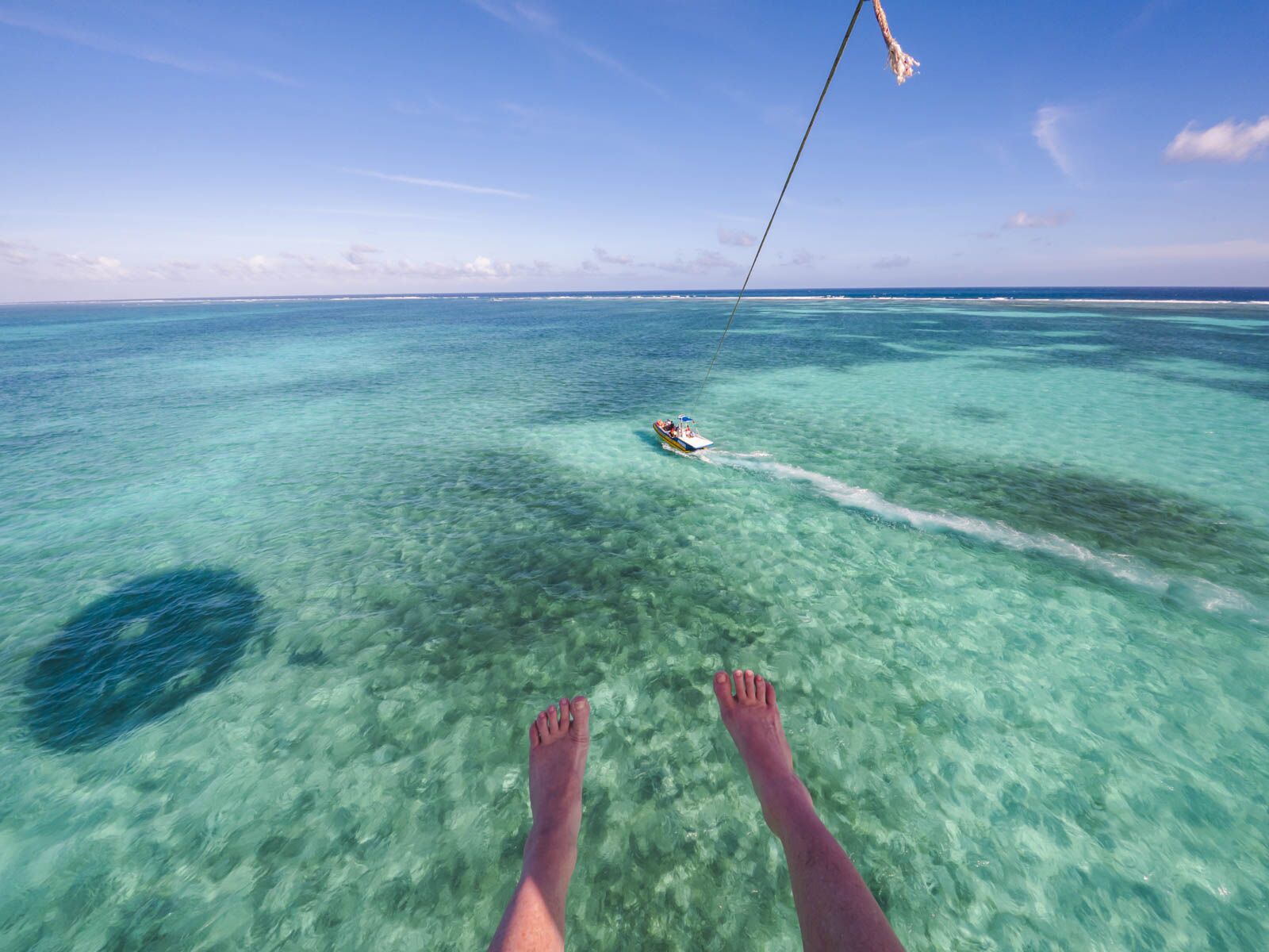 Fun things to do in Caye Caulker Belize Parasailing