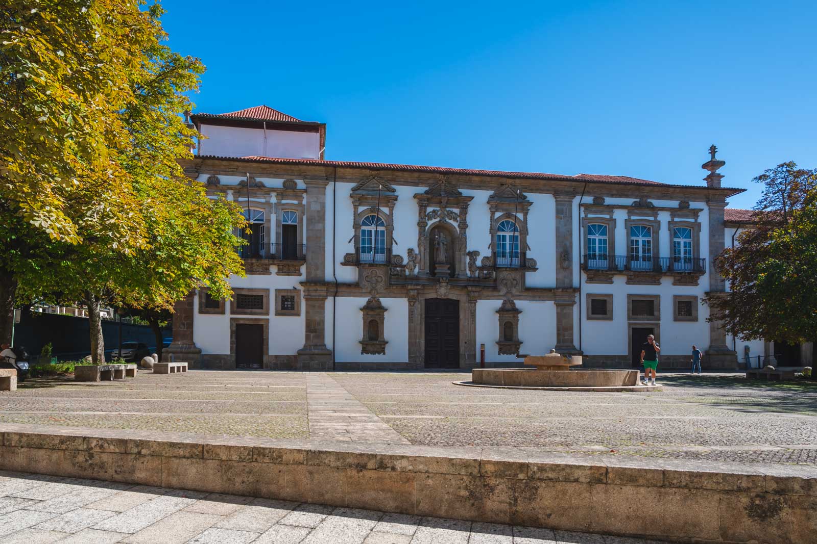 Best things to do in Guimaraes Convent of Santa Clara