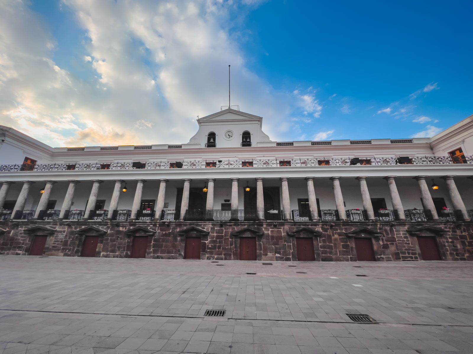 Best things to do in Quito Ecuador Presidential palace