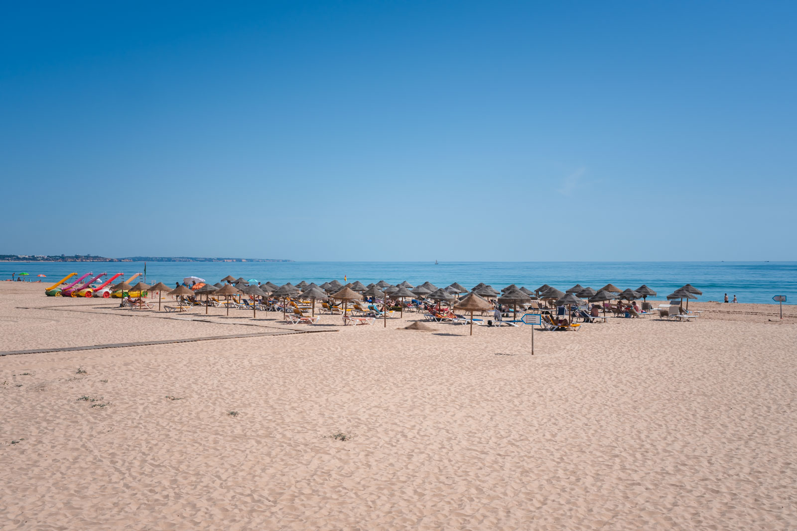 A sandy beach in Carvoeiro.